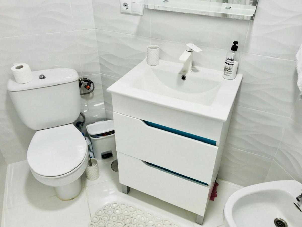 Apartamento Castillo Santa Barbara อาลิกันเต ภายนอก รูปภาพ