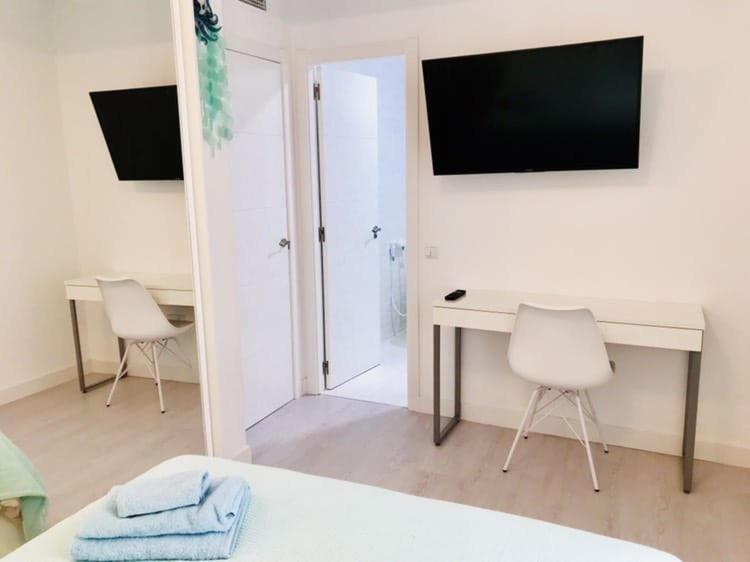 Apartamento Castillo Santa Barbara อาลิกันเต ภายนอก รูปภาพ